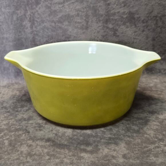 Vintage Pyrex Town & Country Cinderella Nesting Mixing Pouring Bowl 444 4 QT. - Picture 3 of 11